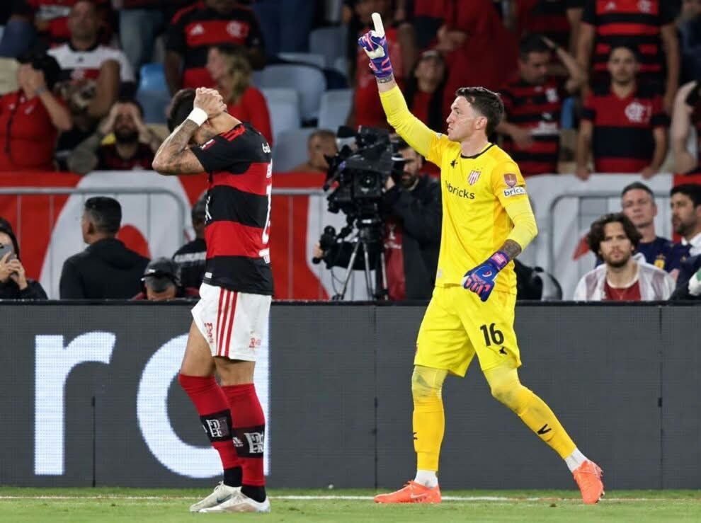 Jogo de Flamengo e Estudiantes